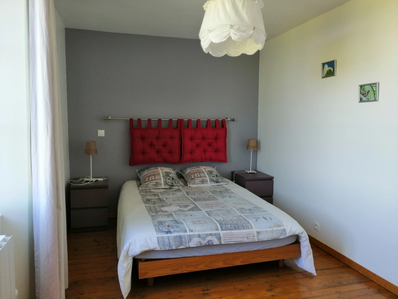   Location au Molay Littry, chambre 2 