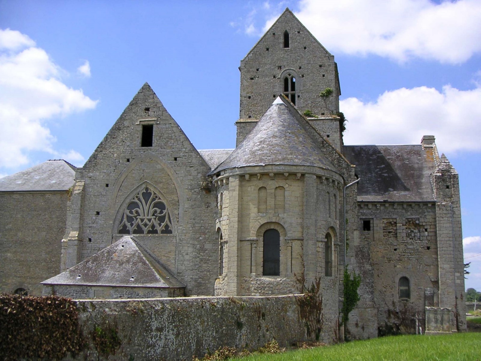Eglise Deux-Jumeaux © Isigny Omaha Tourisme Eglise Deux-Jumeaux © Isigny Omaha Tourisme